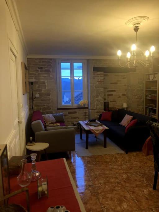 La Maison De Jeanne Сантене Экстерьер фото