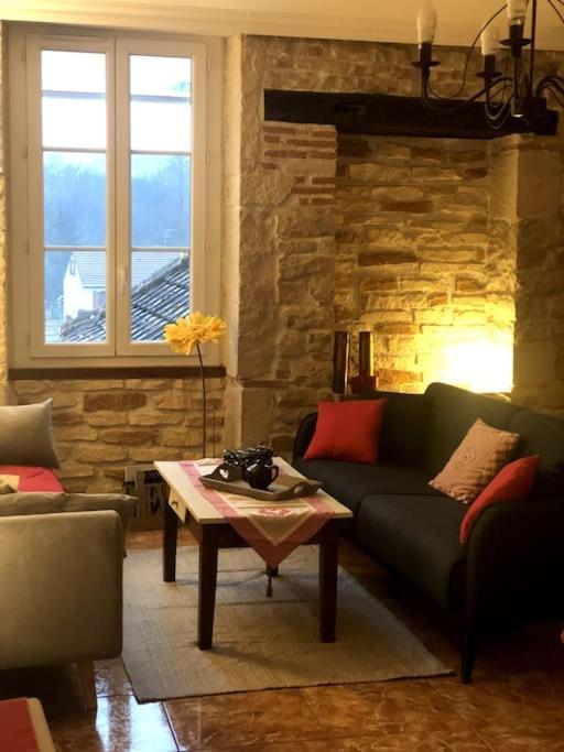 La Maison De Jeanne Сантене Экстерьер фото